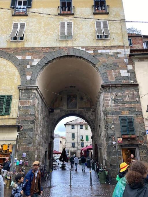 شقة Dimora Leonardo. Centro Storico. لوكا المظهر الخارجي الصورة